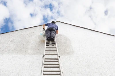 Peinture extérieure à Sainte-Féréole — façades et ravalement